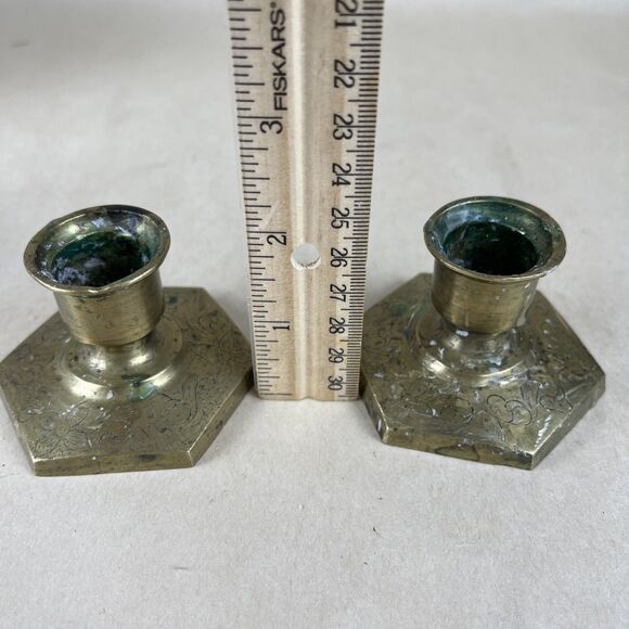 Lot Of 3 VTG Brass Candlestick Holders w/ Floral Base - Picture 7 of 13